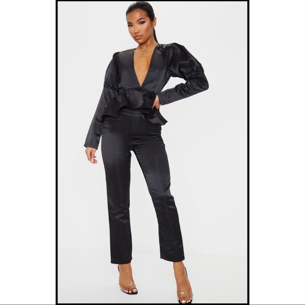 black puff sleeve peplum waist jacket - Picture 4 of 4